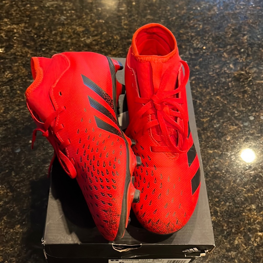 Soccer cleats Adidas Predator Freak